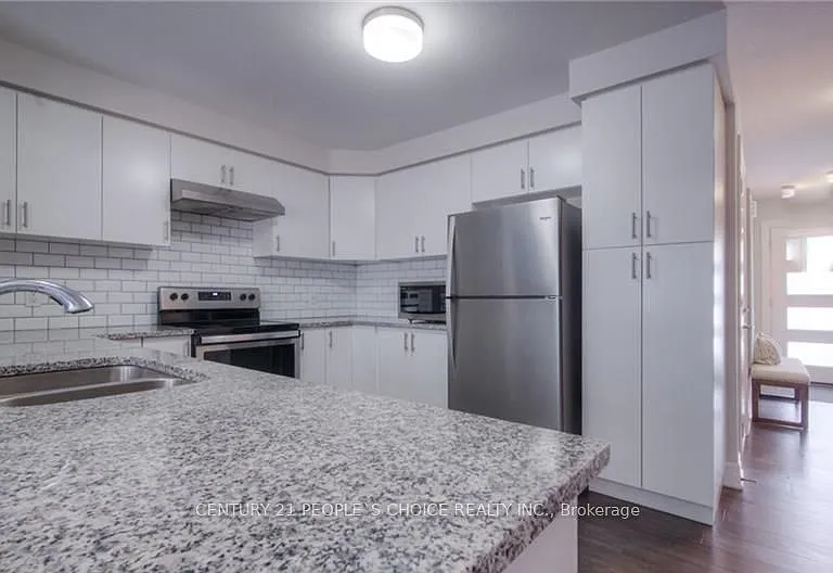 66 Munch Ave #1 — Photo 2