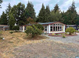 52 Ivy Ln, Port Angeles, WA 98362