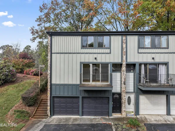 2020 Cherokee Bluff Dr, Knoxville, TN 37920