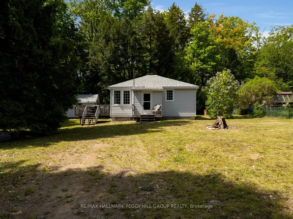 16 Susan Ct, Tiny, ON L0L 2J0