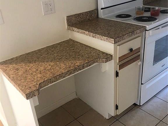 3rd image of 411 E Rosewood Ln #411
