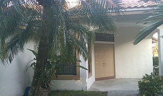 5th image of 941 Lakewood Ct
