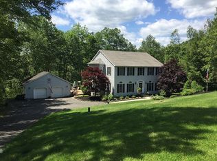4 Austin Dr, New Fairfield, CT 06812