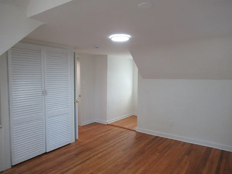 2306 S Columbus St — Photo 22