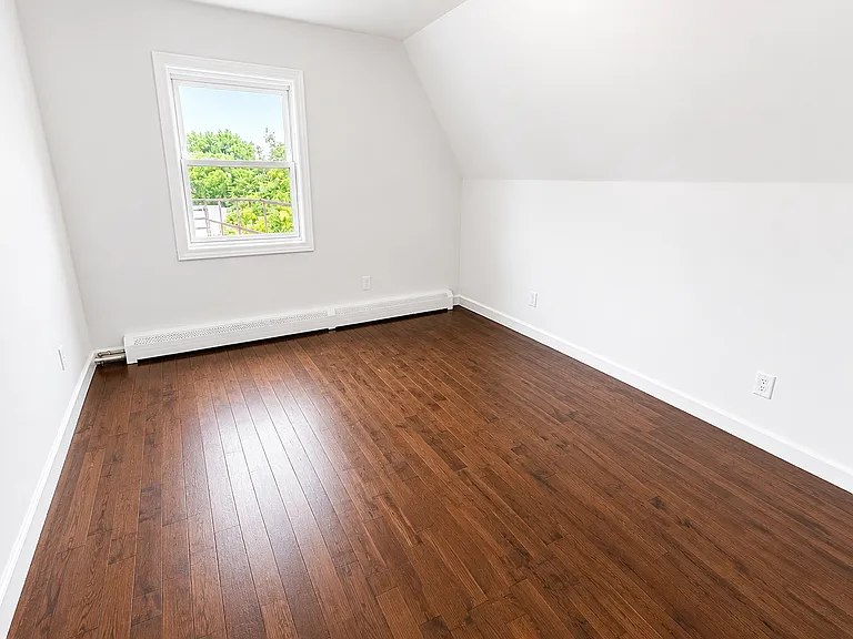 378 S 12th St #3 — Photo 12