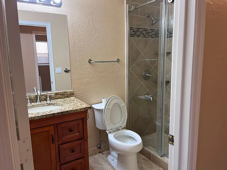 4746 W Carla Vista Dr — Photo 18