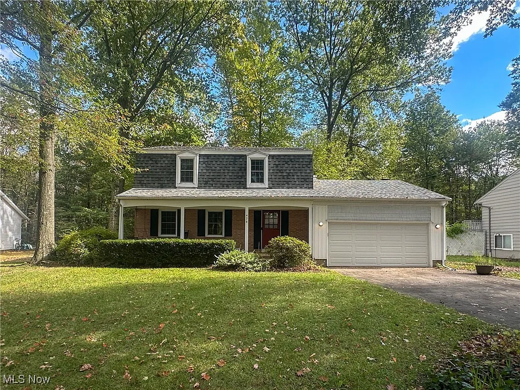 428 Wheelock Dr NE photo 1