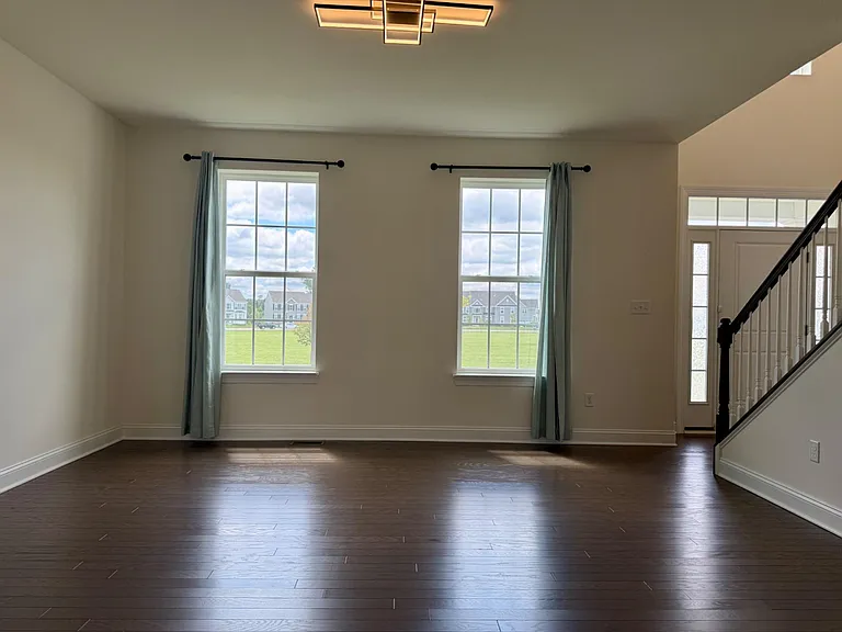 636 McCracken Dr — Photo 5