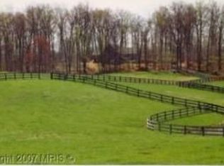 7747 Riverside Farm Rd, Marshall, VA 20115