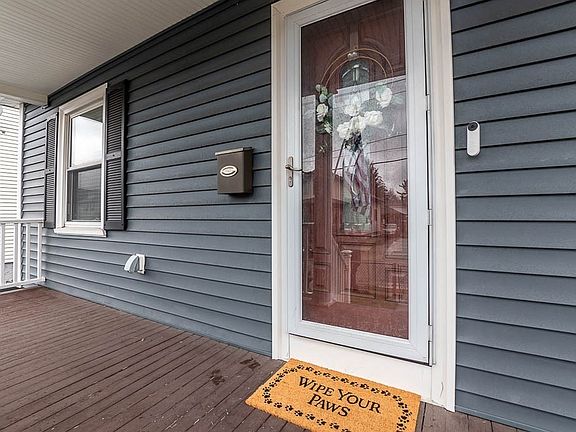 5th image of 125 Vine St