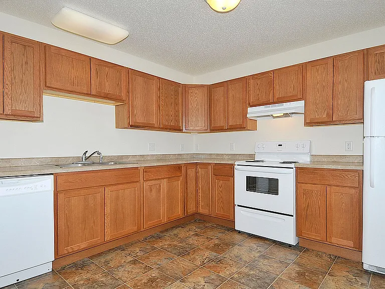 2310 Park Ave NW #103 — Photo 3