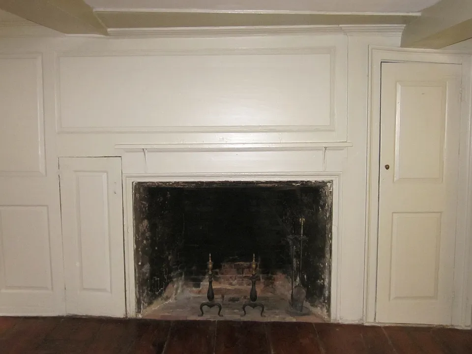 2 Elm St #1
