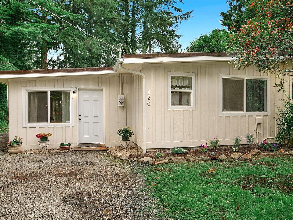 1st image of 120 NE Waldport Heights Dr