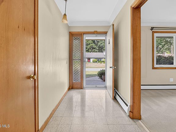 5th image of 3024 Redington Woods Rd