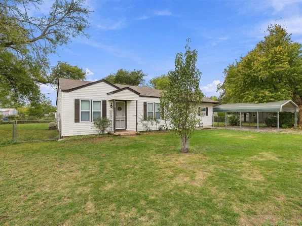 104 Court St, Caddo, OK 74729