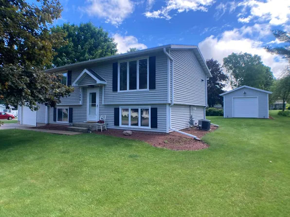 1444 S Park St, Shawano, WI 54166