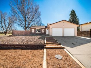 122 Regency Blvd, Pueblo, CO 81005