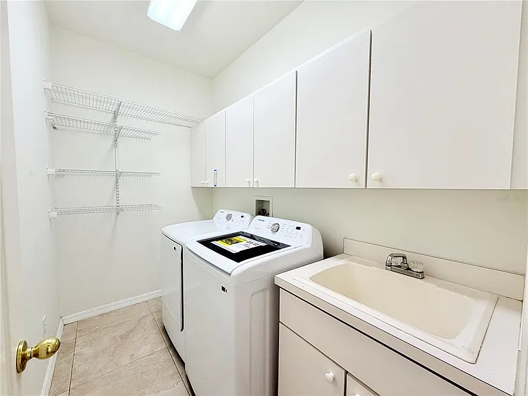 14606 Coral Berry Dr — Photo 35