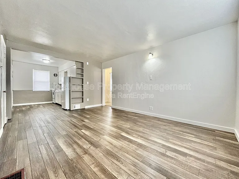 1193 Ottillia St SE #C — Photo 4