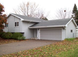 7945 Conroy Way, Inver Grove Heights, MN 55076