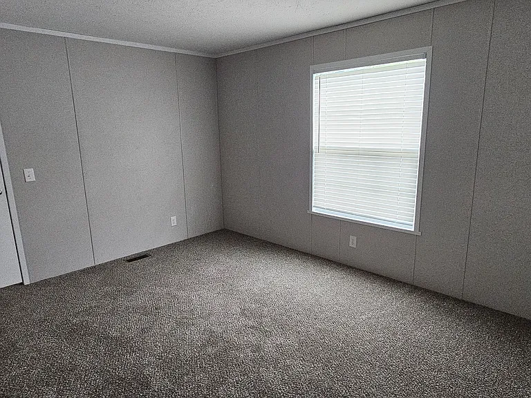 63 Tulip Ln #63 — Photo 9