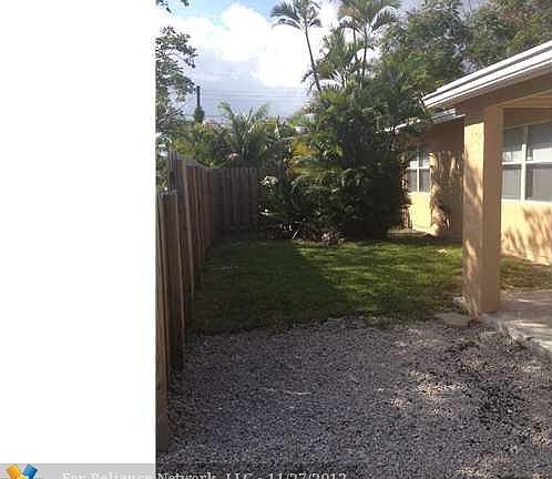 3rd image of 1401 NW 2nd Ave