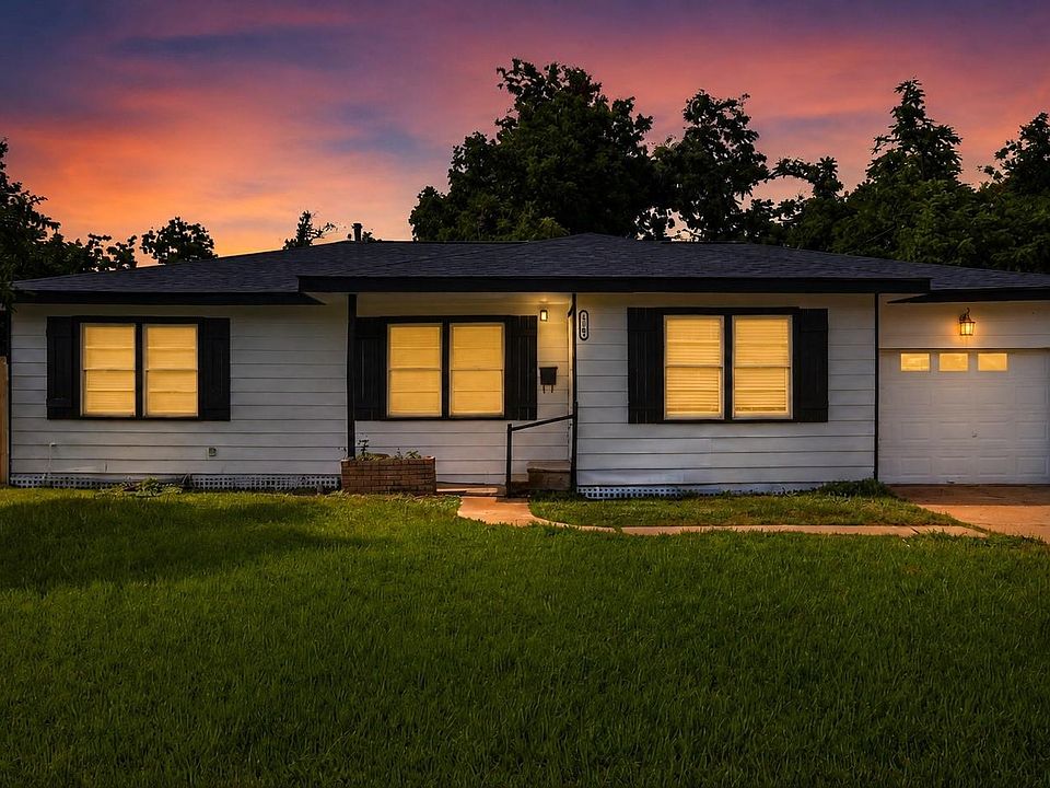 1st image of 310 Nasturtium St