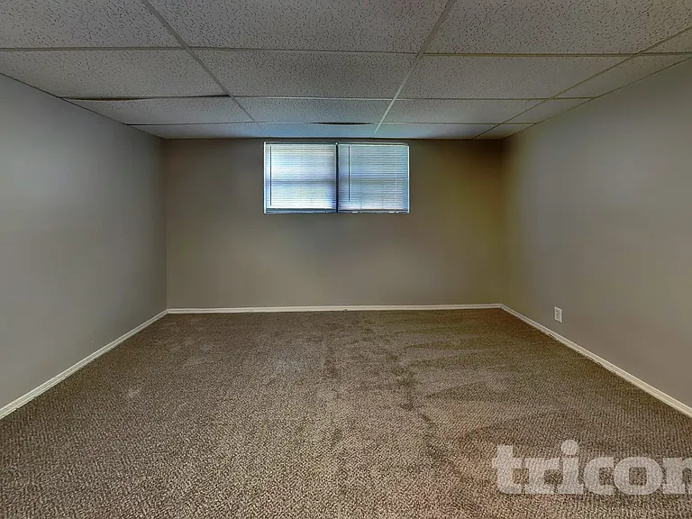 1515 Olde Oak Dr — Photo 13
