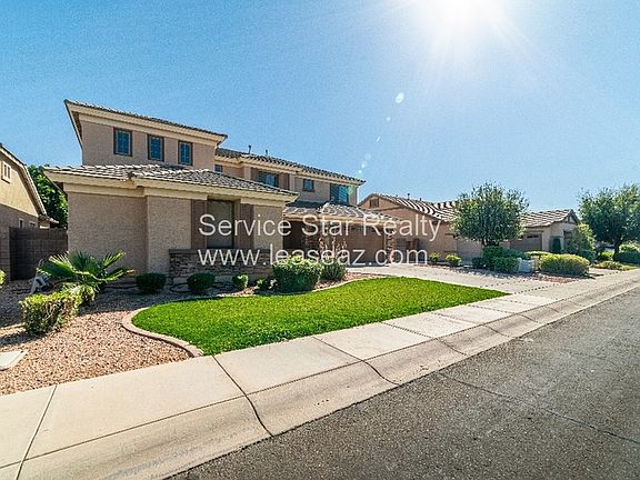 3rd image of 1583 E Zion Way