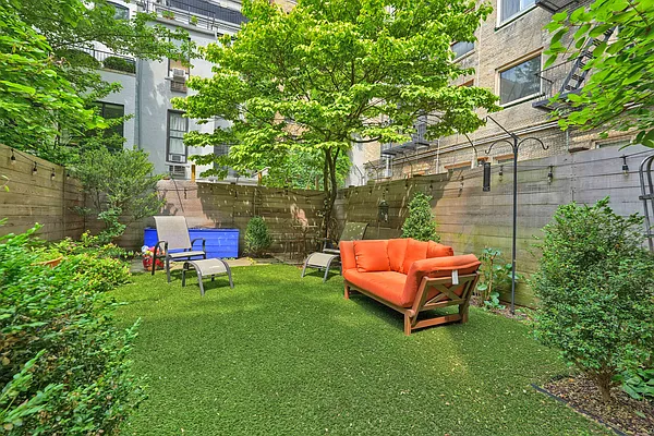 Rented by Weichert Properties - NYC | media 9