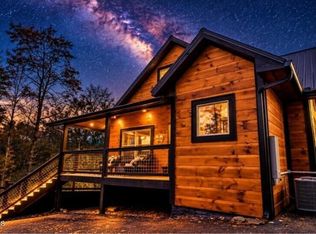 233 Cherokee Path Way, Sevierville, TN 37876