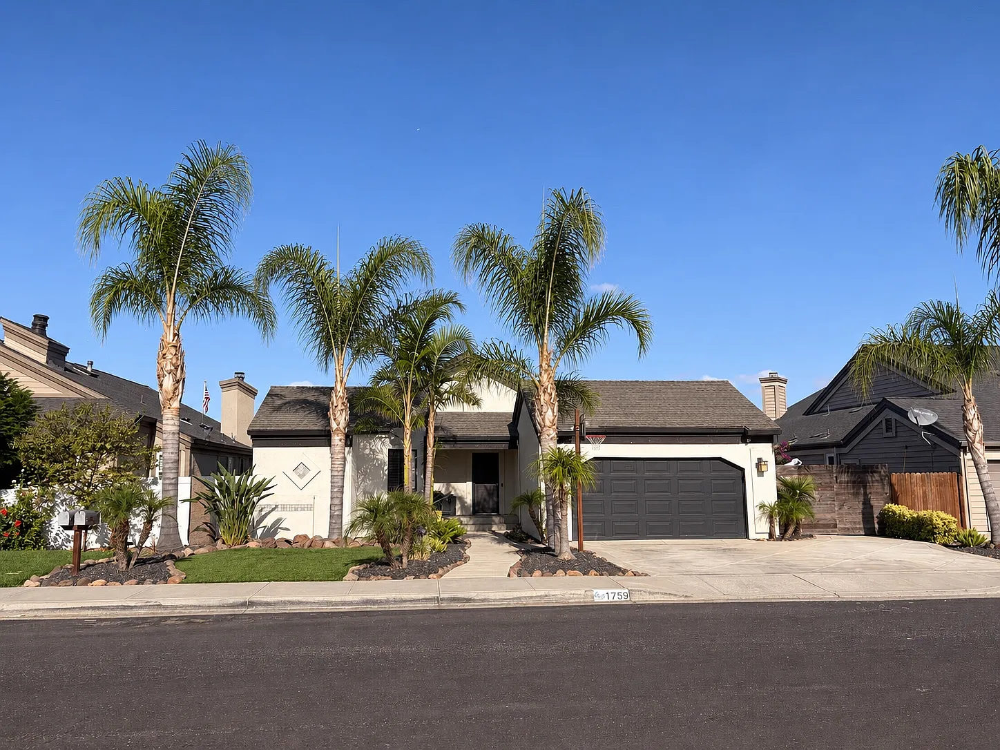 3 bed, 1700 sqft, $3,750 — Photo 4