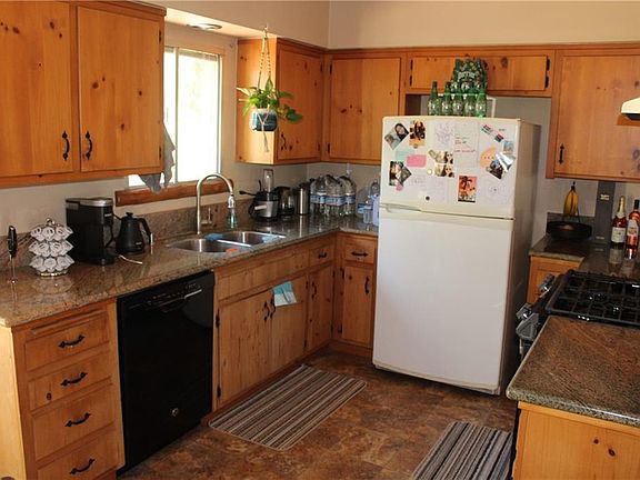 4th image of 42354 Snow Crest Dr