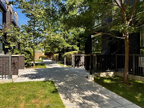 28 Fieldway Rd Photo 1