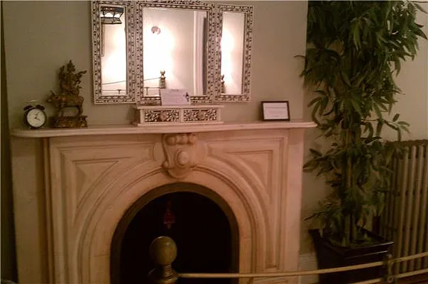 Rented by Kian Realty | media 16