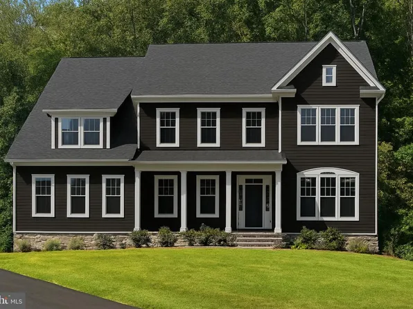 16043 Keymer Hill Ct, Hamilton, VA 20158