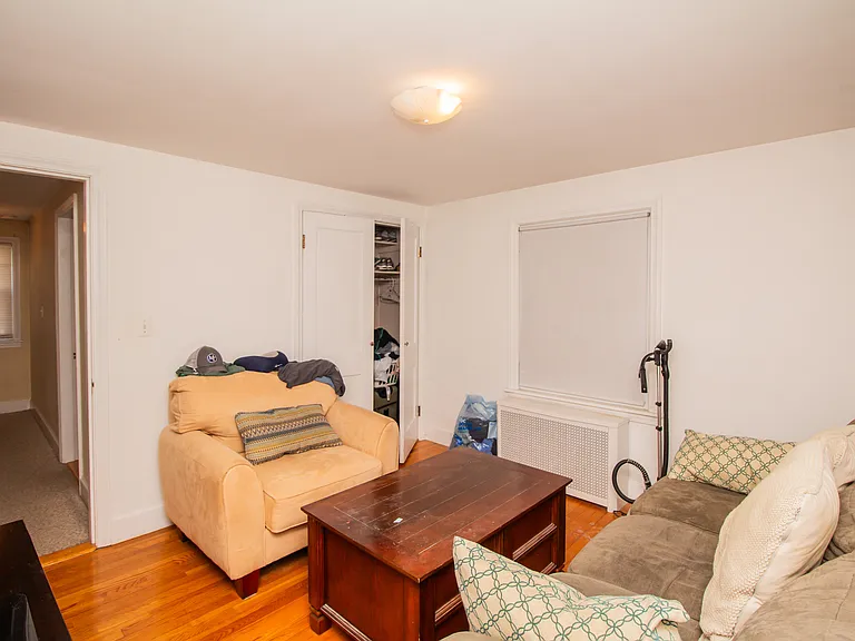 238 May St — Photo 5