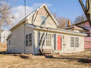 400 E Division St, Colfax, IA 50054