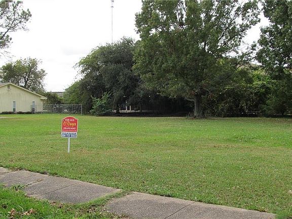 5th image of Halsey Ave