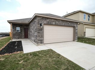 10008 Abrams View, Converse, TX 78109