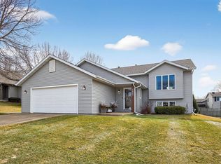 2008 25th St SE, Rochester, MN 55904