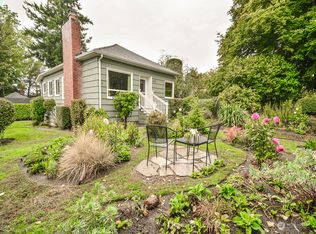 4425 52nd Ave SW, Seattle, WA 98116
