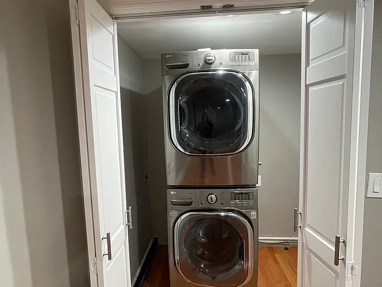 1072 Bordentown Ave — Photo 8