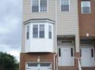 264 Woodland Ave, East Orange, NJ 07017