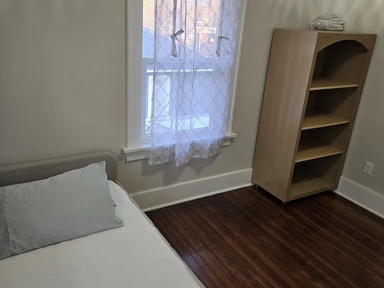 1232 Woodward Ave — Photo 35