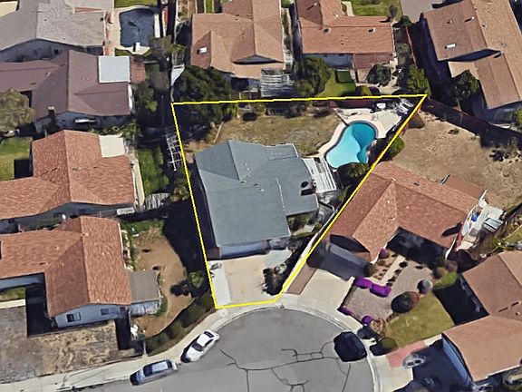 3rd image of 10915 Glenda Ct