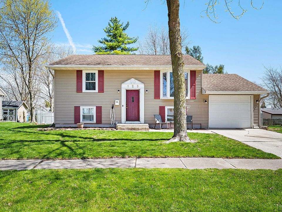 1st image of 125 Meadows Ct