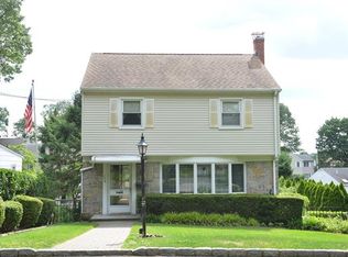 176 Harding Dr, New Rochelle, NY 10801