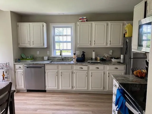 18 Dexter St #B — Photo 2