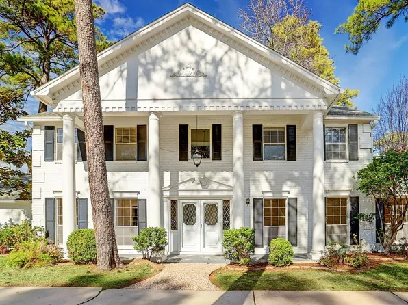 10822 Creektree Dr, Houston, TX 77070